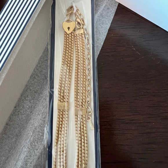 New with tags multi chain Stella & Dot necklace in gold - Picture 7 of 8